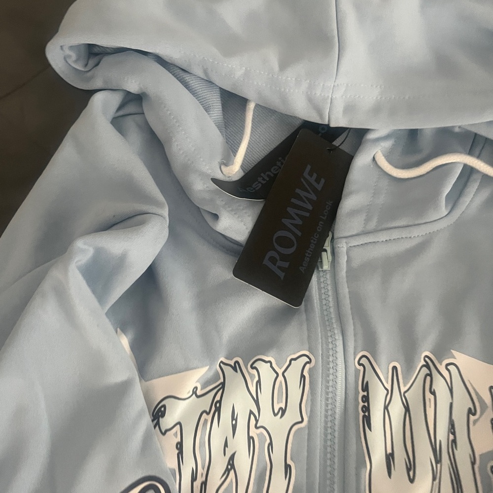 ROMWE Sky Blue Graphic Hoodie